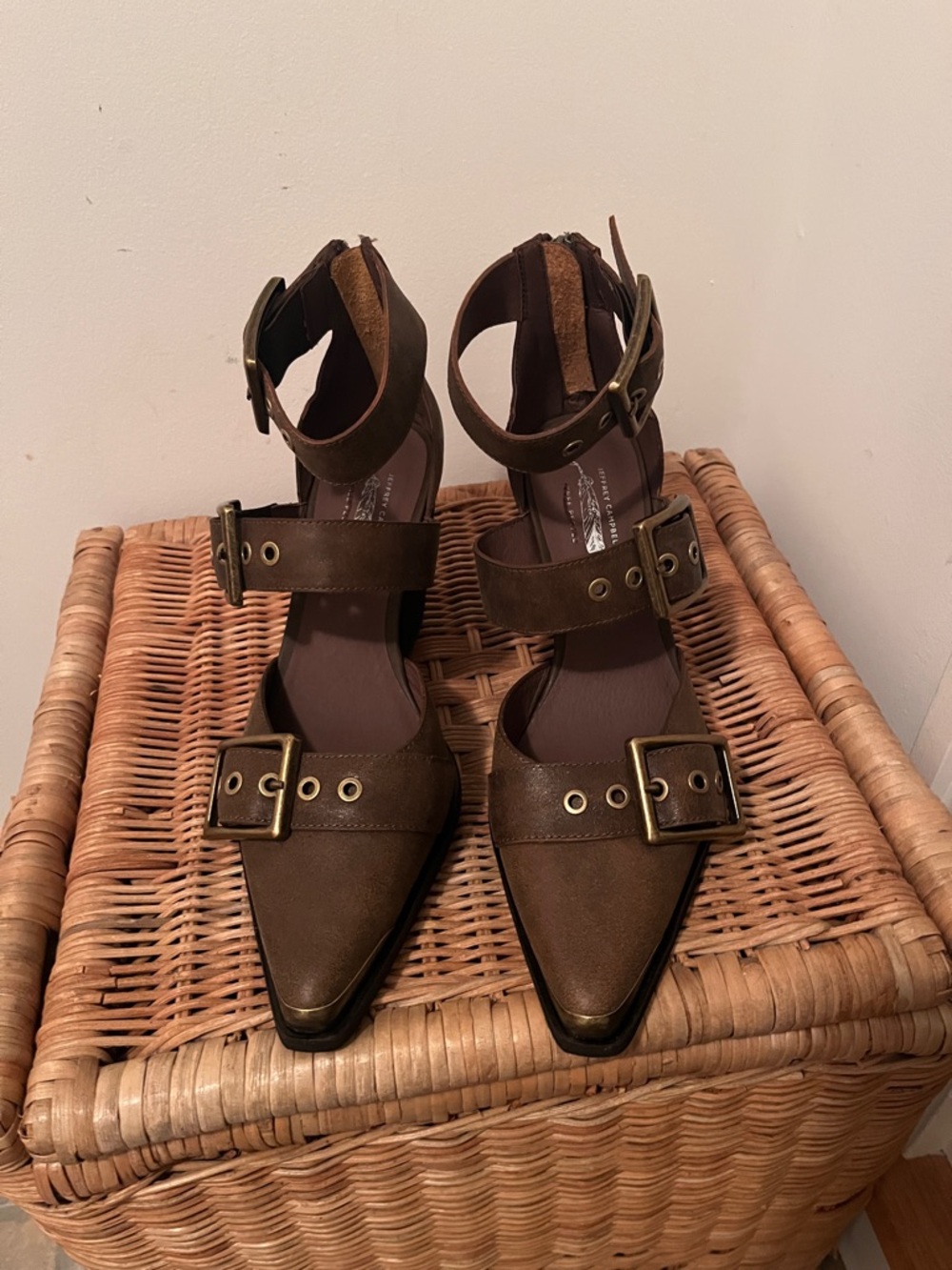 Free People X Jeffrey Campbell Hendrix Heels Brown Oiled Size 8 NIB - Picture 4 of 10